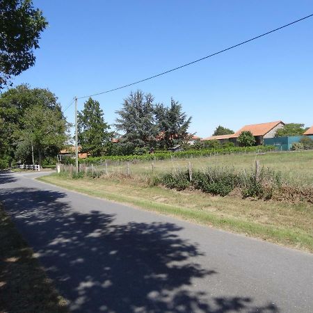 Hotel La Ferme De Rouffignac Blanzac  Esterno foto